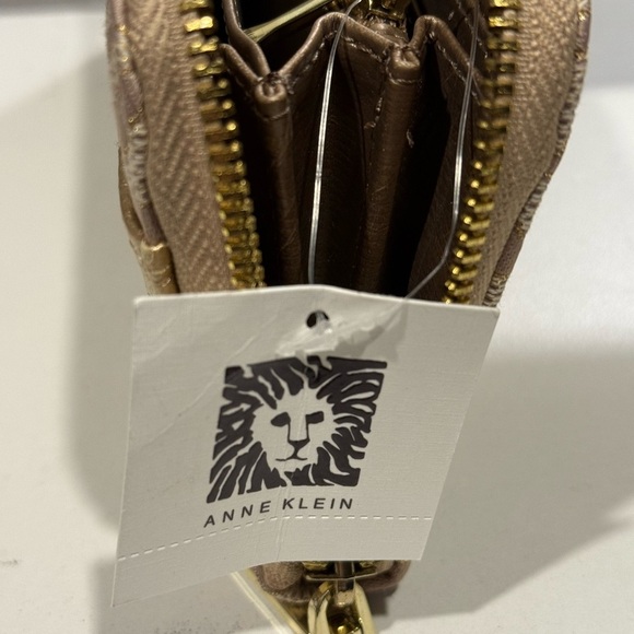 Anne Klein Beige and Gold Wallet - Picture 6 of 6